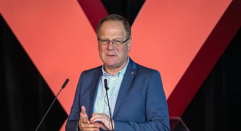 Navracsics Tibor elárulta, már több mint két éve tudott a gödi Samsung-gyár problémáiról