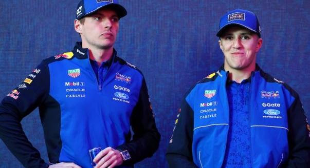 „Mi legyünk F1, az FE hadd legyen FE” – Verstappen