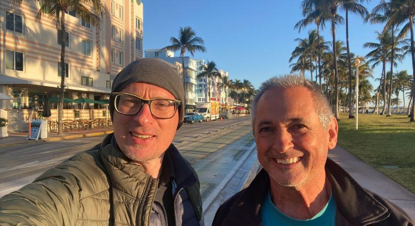 Mi történik, ha egy szegedi operatőr felhívja Hollywoodot? Ma Miami a második otthona – videóval