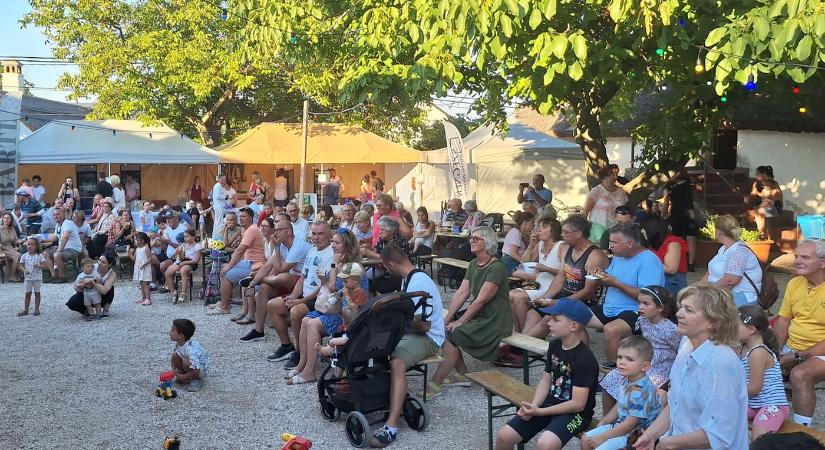 Paloznaki Bornap 2026