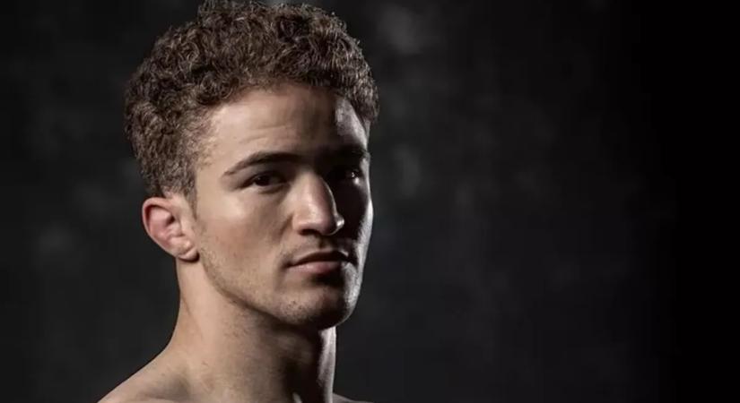 Orbán Viktor mögött ült az évértékelőn! "Bűnéért” az MMA-harcos influenszert coming outra kényszerítette a balliberális oldal