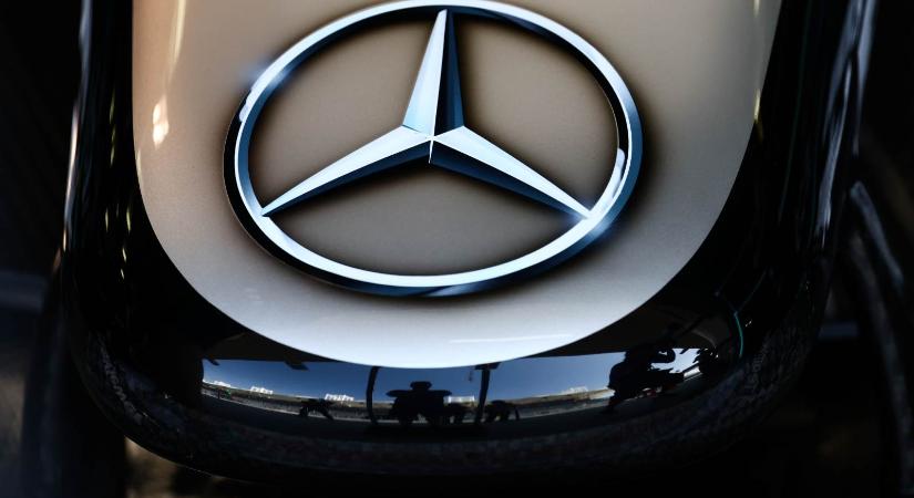 A nyári szünetig biztosan marad a Mercedes motortrükkje