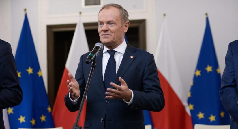 Repedések a lengyel kormánykoalícióban