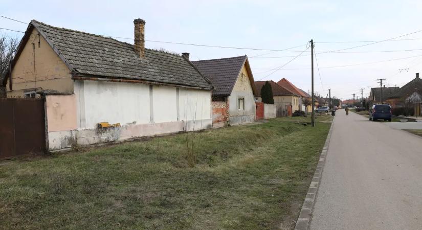 Tragédia Dunaföldváron: így keresik a sokkoló túszejtés nyomait