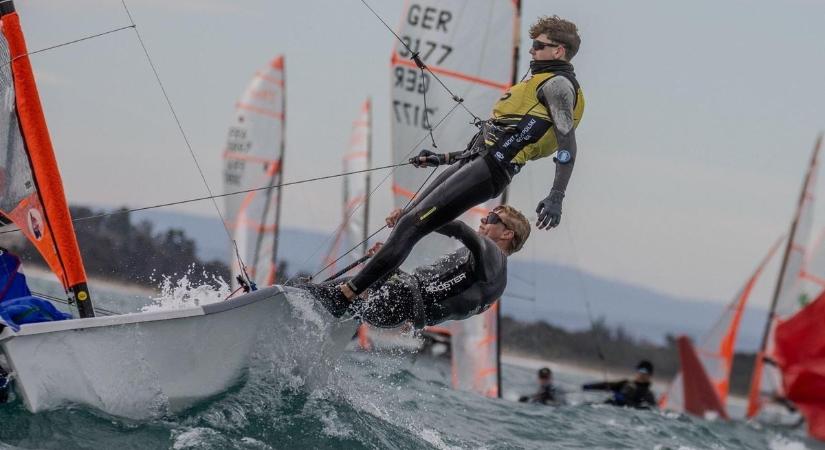 Orkán után ezüstig vitorláztak a balatonföldváriak