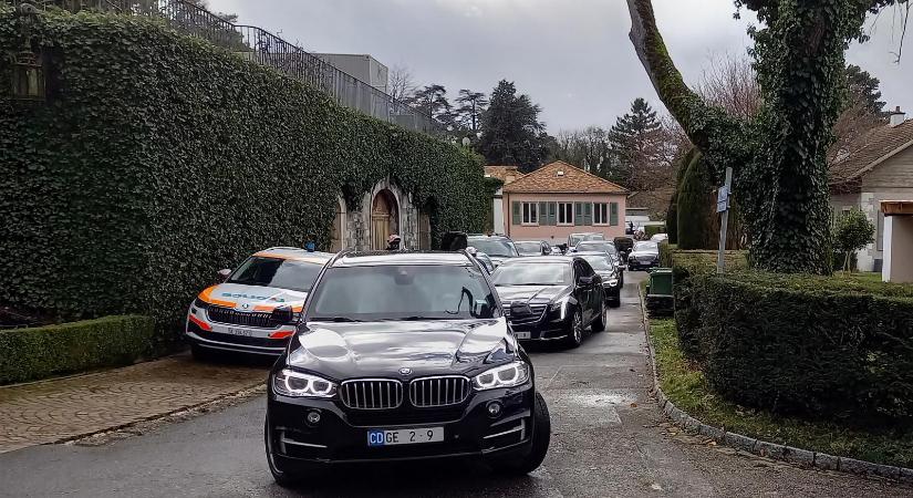 Időhúzásra játszanak az iráni–amerikai tárgyalásokon,