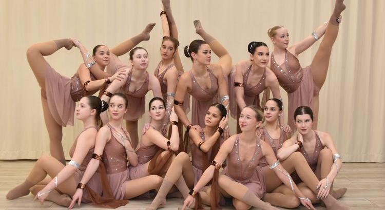 CHOLNOKY MOZGÁSMŰVÉSZETI STÚDIÓ – Sikerek és tervek