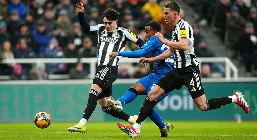 PL: a Newcastle védőjével erősítene a Manchester City! – sajtóhír