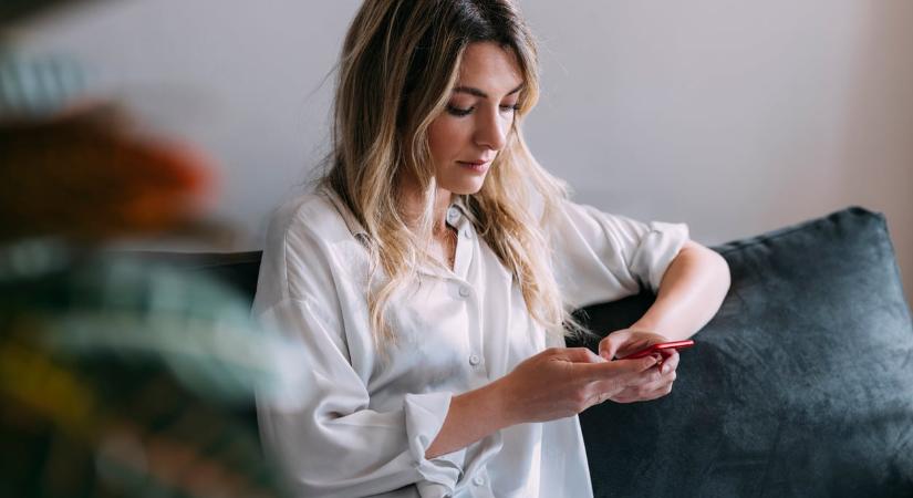 Megtaláltam egy kollégám férjét egy randiappon. Most mit tegyek?