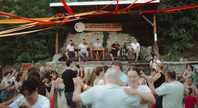 MŰVÉSZETEK VÖLGYE – A 35. fesztiválon mindenki ott lesz