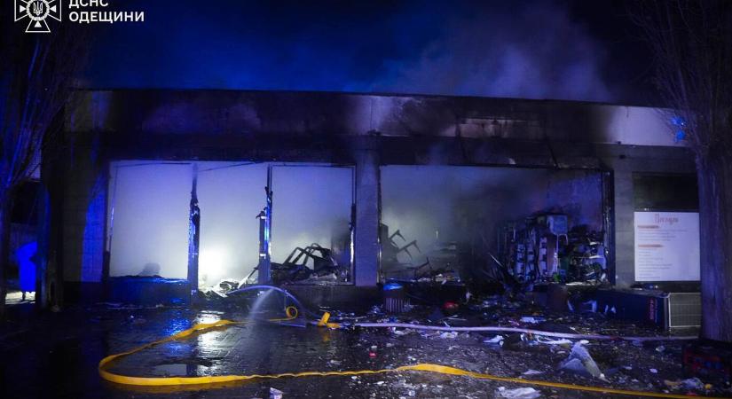 Az orosz erők csaknem teljesen elpusztították Volcsanszk városát Harkiv megyében