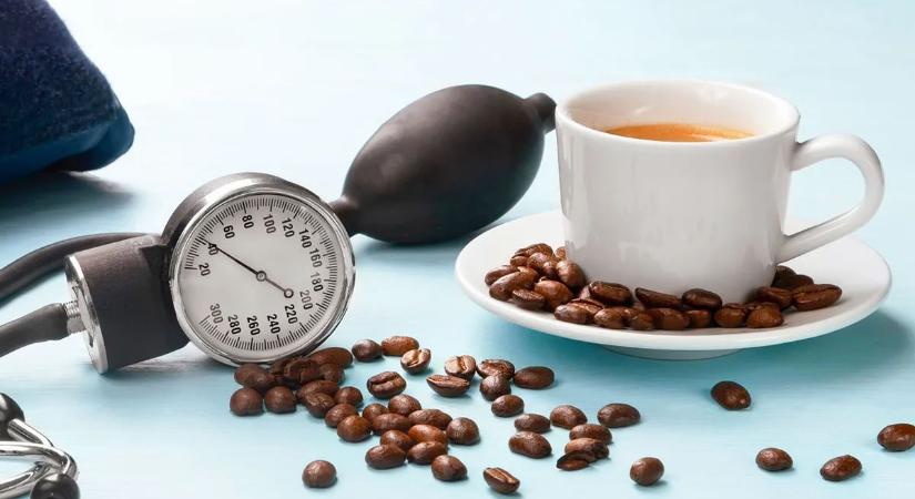 Kávézni magas vérnyomással? 5 tipp, hogy teljesen biztonságos legyen
