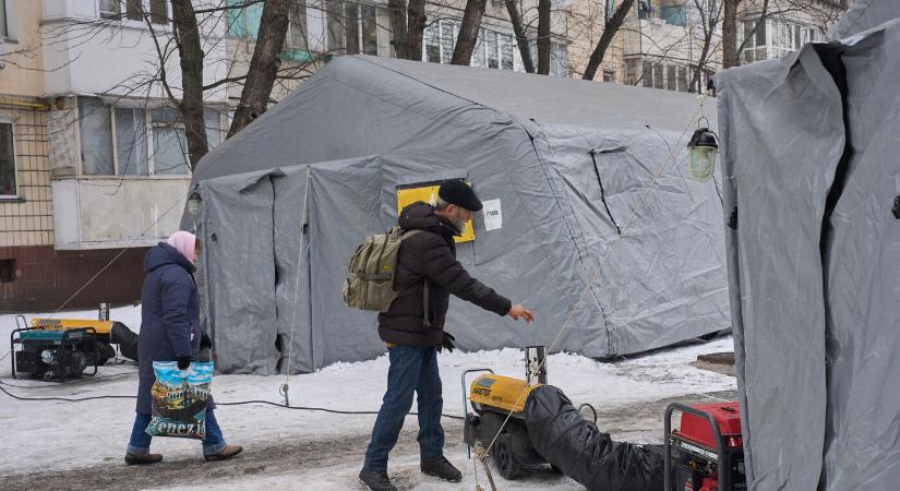 Jövő márciusig meghosszabbodik az ukrajnaiak ideiglenes menekültstátusza