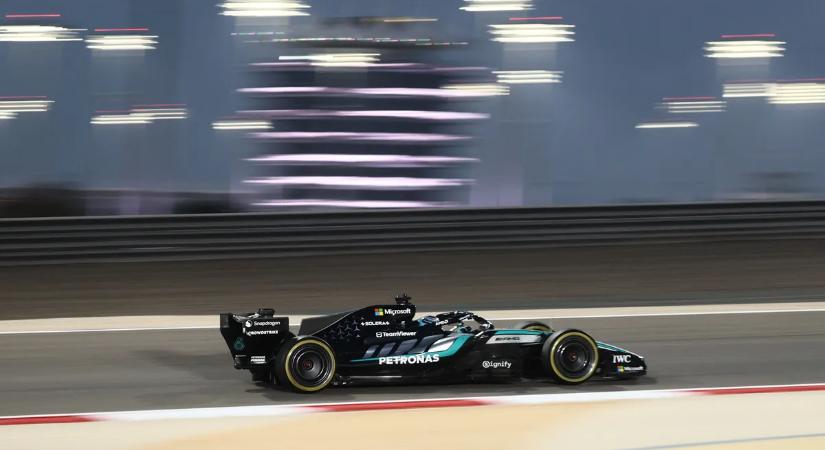 Russell egy századdal előzte meg Piastrit; a Red Bull, az Aston Martin és a Ferrari is időt vesztett az 1. tesztnapon