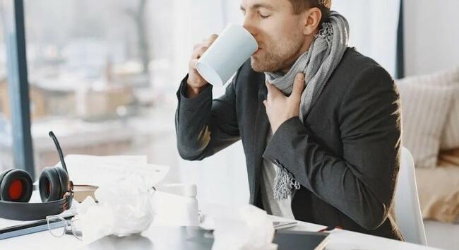 Meghűlés, influenza, nátha, torokfájás - Mit javasol a szakember? Tünetek és kezelés