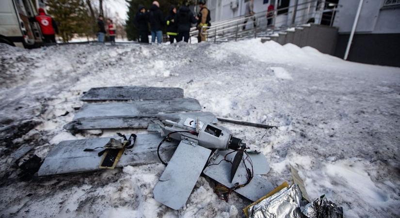 Ukrajna szigorítaná a SIM-kártyák beszerzését, mert ukrán mobilhálózatokon keresztül irányíthatták az oroszok a drónjaikat