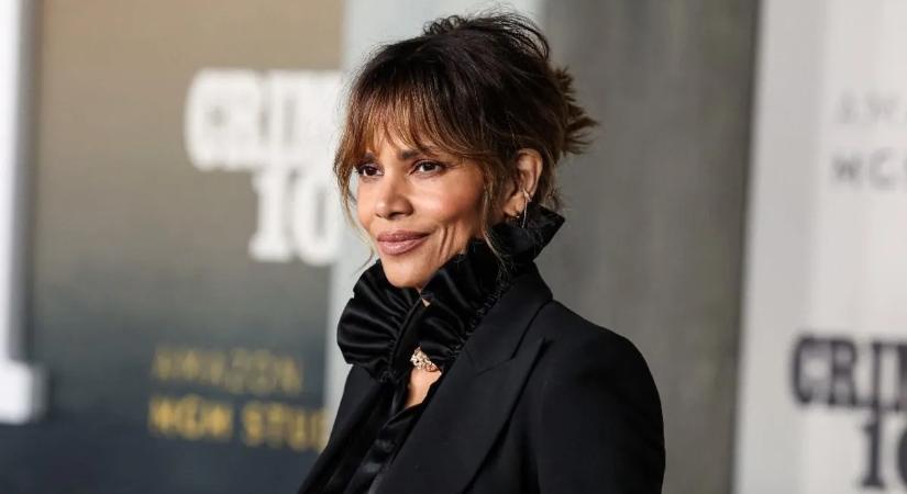 Bugyi nélkül ünnepelte új filmje premierjét Halle Berry – fotóval