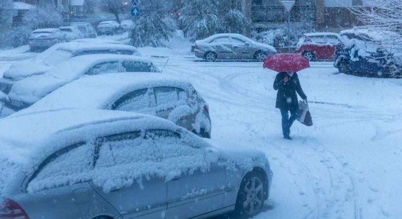 Úgy jöhet a havazás, mint az ítélet napja: meteorológus jelenti, mekkora hó vár Hajdú-Biharra!
