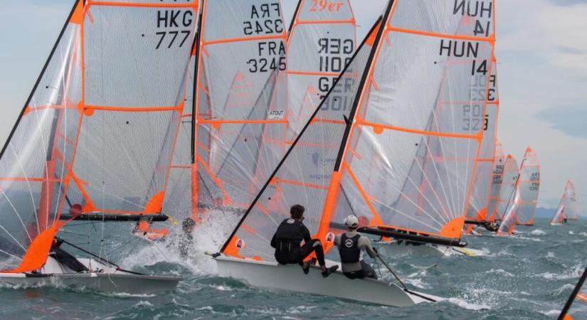 A Csekovszky Mór – Zarándy Martin 29er páros korosztályában ezüstérmes lett a valenciai Európa-kupa versenyen!