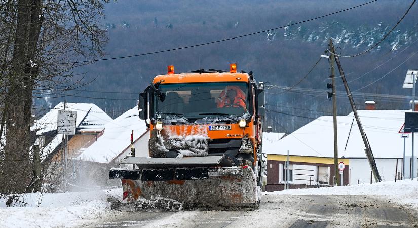 A Bakonyban már készülnek a 20 centis hóra