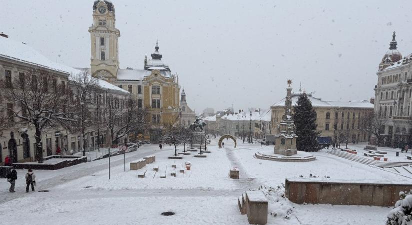 Újra jön a jeges pokol: akár 30-40 centi hó is eshet, cudar napok elé nézünk