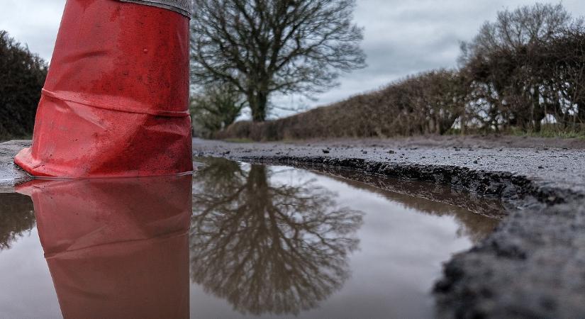 Kiss Ambrus: 24 ezer kátyút kellett eddig kijavítani a fővárosban