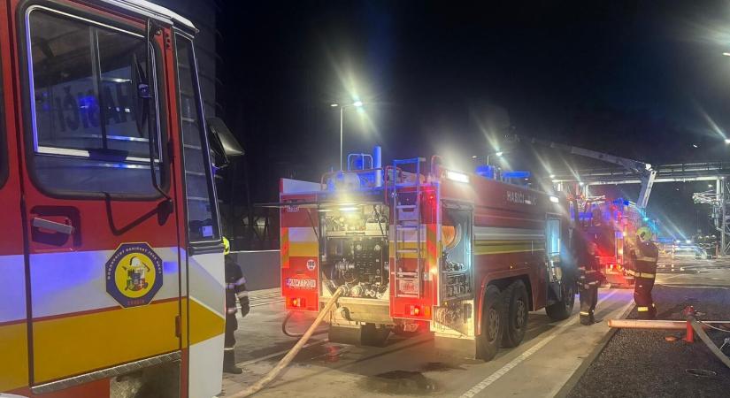 Félmillió eurót meghaladó kár keletkezett egy párkányi tűzeset során