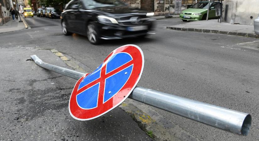 Nem csökken eléggé a balesetek száma, több 30-as zónát javasol az EU Magyarországon