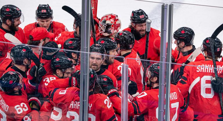 Kanada túlórás horrort követően jutott elődöntőbe a férfi hokitornán, Milánó egyenlített