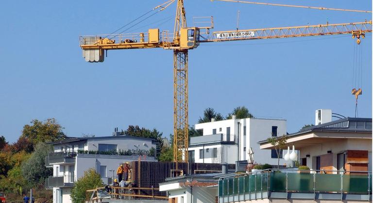 Újabb projektek a gyorsítósávban: ezek a lakásfejlesztések kaphatnak kiemelt státuszt