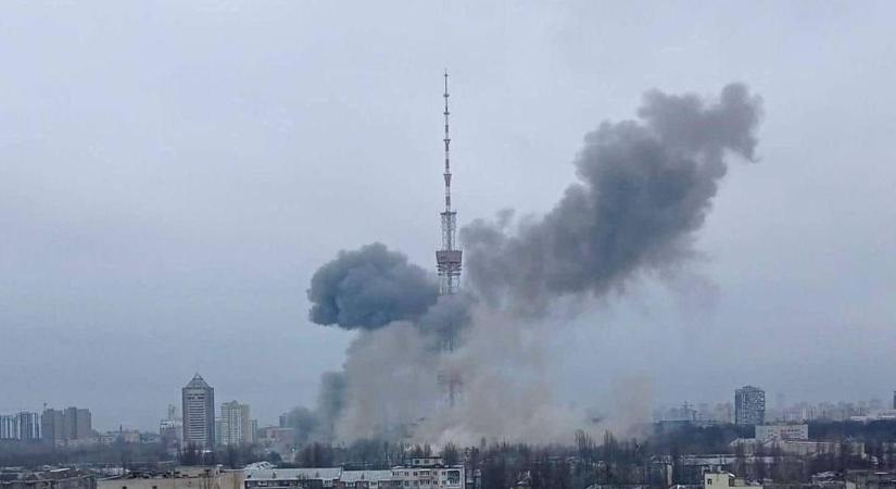 Áram és fűtés nélkül: Kijev lakóházai élhetetlenné váltak a rekordhidegben