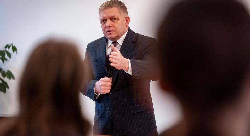 Fico bekeményít: átfogó állami audit indul a civil szervezeteknél