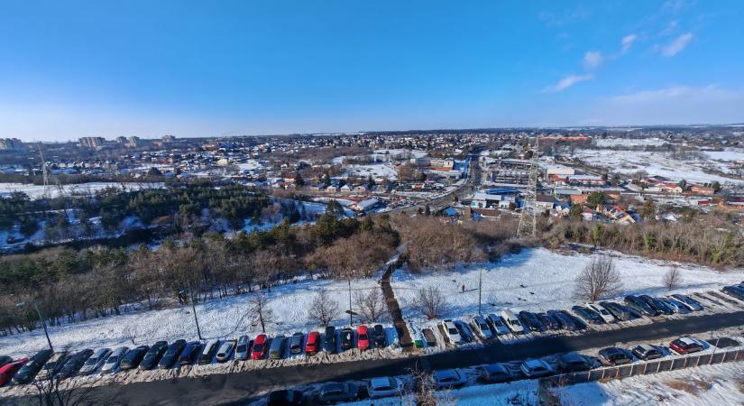 Dunaújvárosi jelöltek a fókuszban (képgaléria, videó)