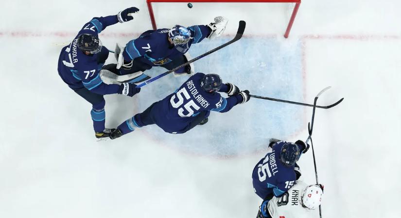 Kétgólos hátrányból fordítva jutottak elődöntőbe a finnek a férfi jégkorongtornán a téli olimpián