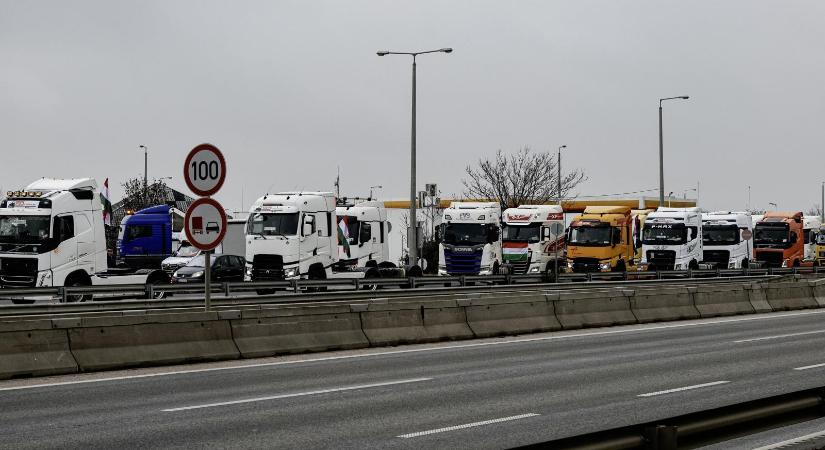 A Magyar Független Fuvarozók Szervezete szerint elfogadhatatlan, hogy kiszivárgott egy hangfelvétel a minisztériumi tárgyalásról