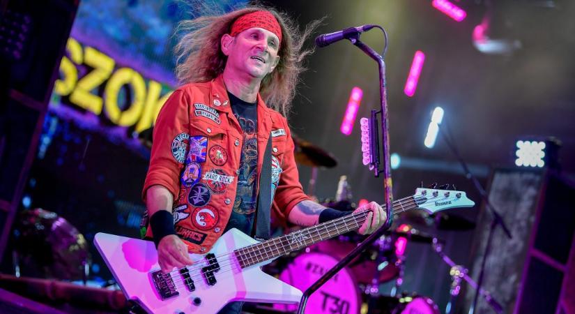 Február 19-én történt