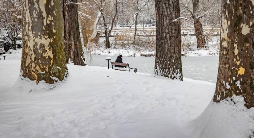 10 centiméteres hó is eshet ezekben a vármegyékben: ónos esőre is figyelmeztetnek