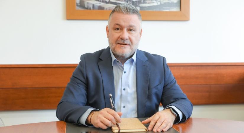 Sárkány Péter - „Nyitott lennék egy együttműködésre és felülvizsgálatra a frakciókkal”