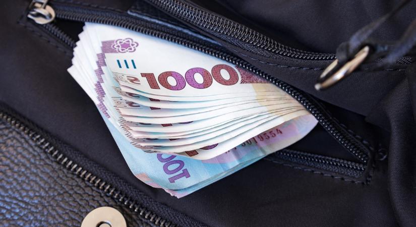 Hatalmas segélysikkasztási botrány Ukrajnában