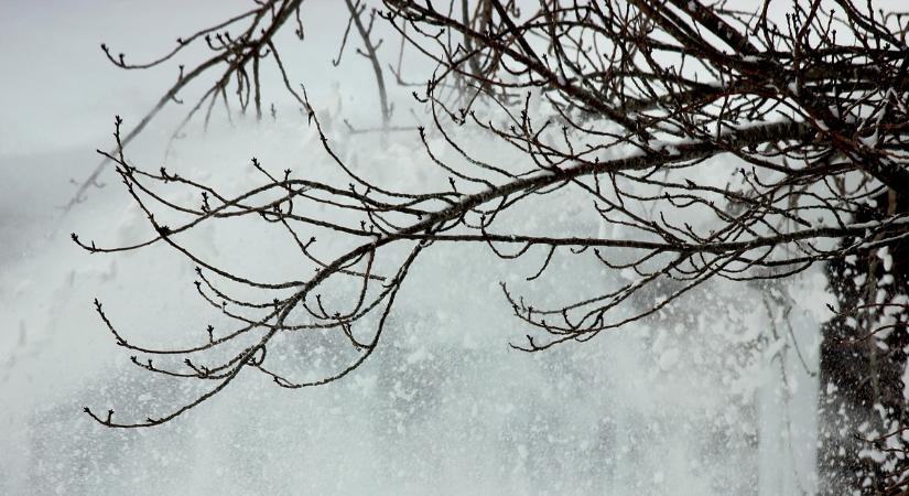 Hó és eső váltja egymást