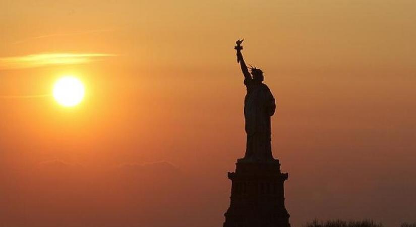 Aggódhat Európa: jön a Donald Trump-féle szabadságportál