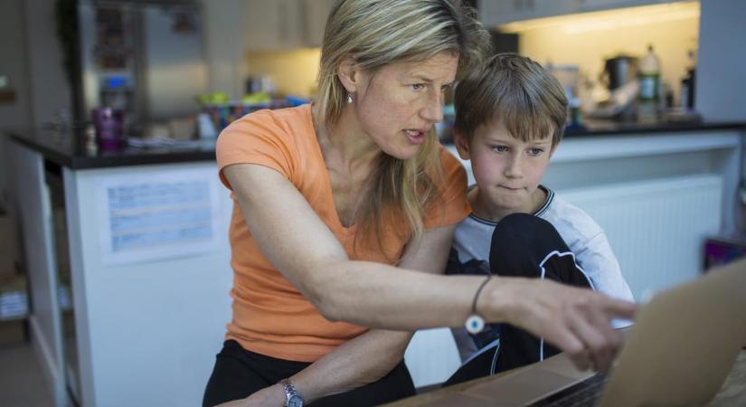 Az elmúlt évtizedekben radikálisan átalakult, mit jelent „jó szülőnek” lenni