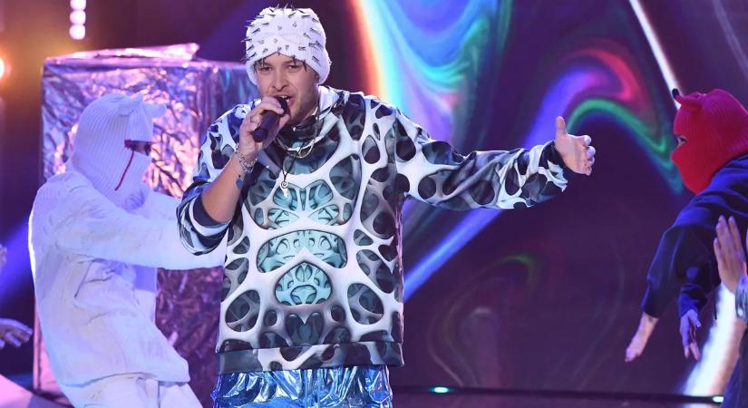 Balhé a reptéren! Rémálommá vált a Megasztár rapperének nyaralása