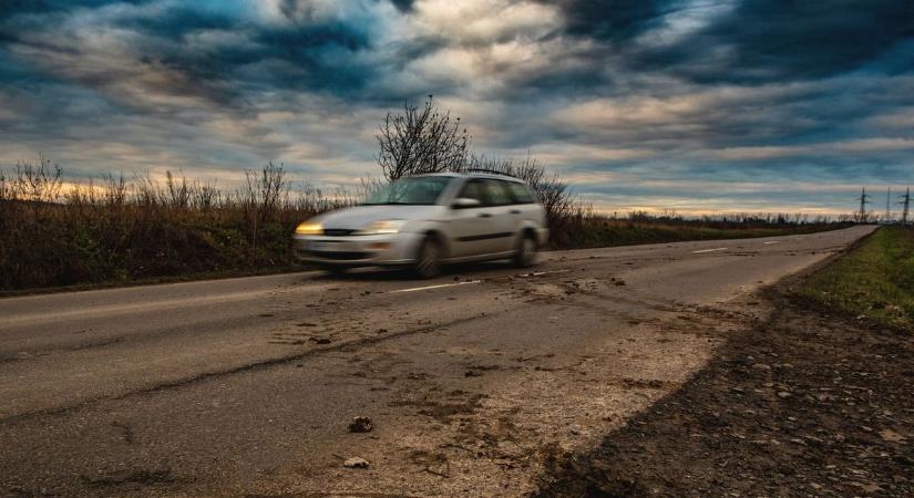 Tessék? 300 ezres bírság ezért? 10-ből 9 sofőrnek fekete folt még az új szigorú szabályozás