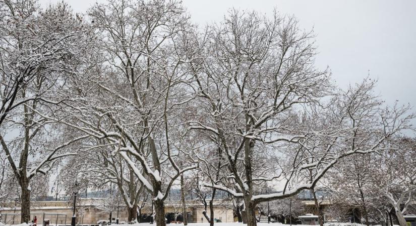 Az ország egy részén havazás, máshol 15 fokos tavaszias idő lesz