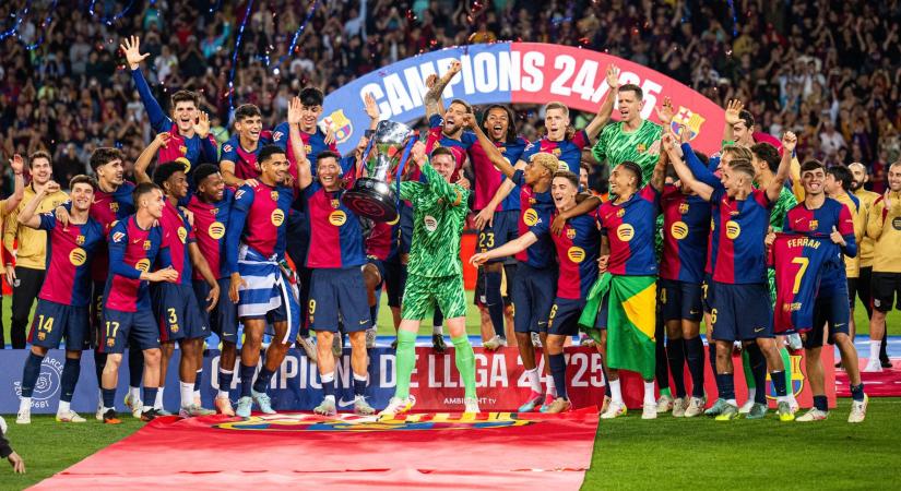 Nagy pénzt villant a Manchester United, elrabolhatja az FC Barcelona csillagát