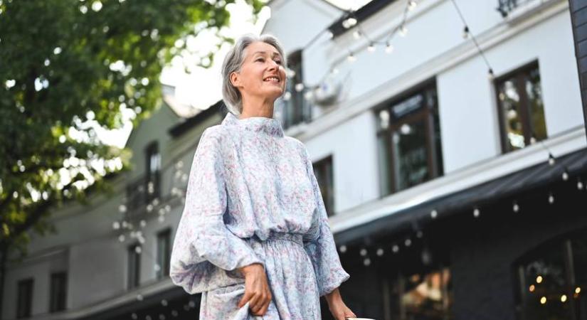 Fiatalító trendek 50 feletti nőknek idén – Van egy szín, ami mindenképpen kötelező tavaszra