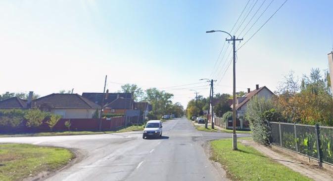 Hármas karambol a debreceni kereszteződésben