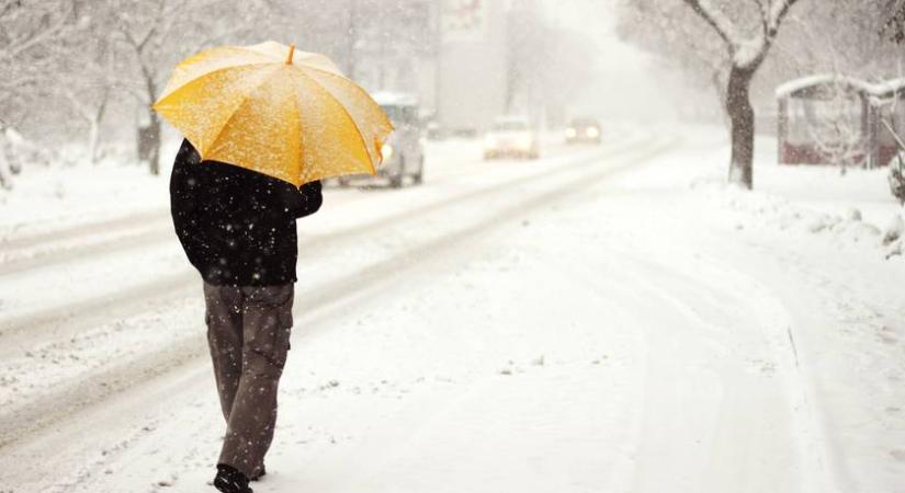 Újabb havazás, hófúvás csap le az országra: több vármegyében ónos esőre adtak ki riasztást