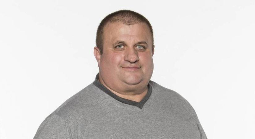 Fekete Laci a felére fogyott: nem lehet felismerni a friss fotón az ország legerősebb emberét